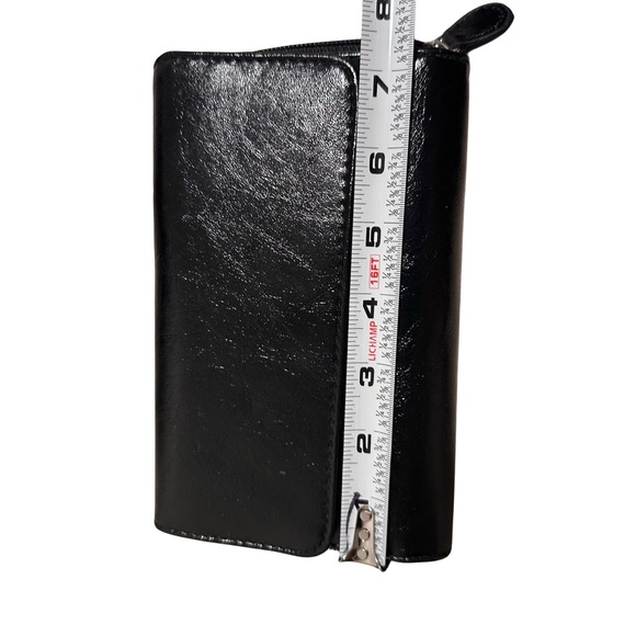 Faux Leather Black Wallet Organizer Built-In Calculator & Multiple Compartments - Picture 11 of 13